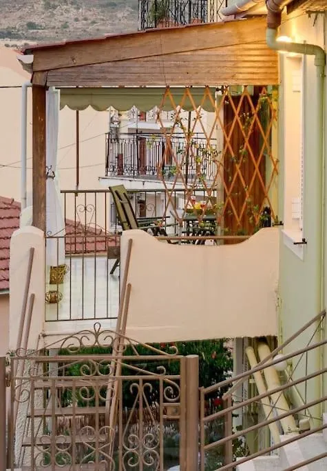 Veranda Verde In Argostoli Greece